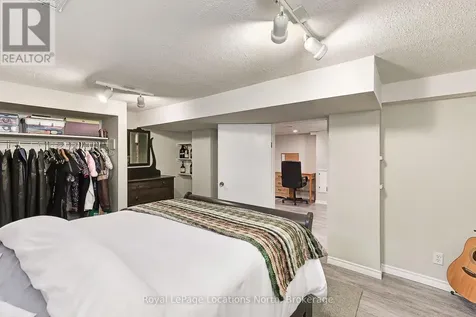 81 Peel Street Collingwood ON L9Y 3V5