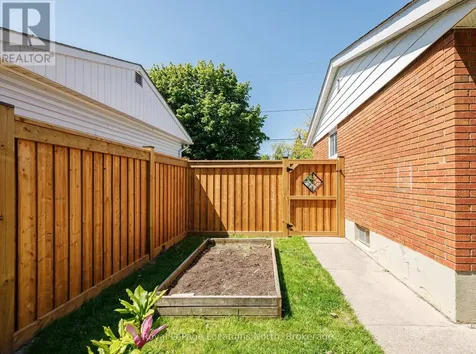 81 Peel Street Collingwood ON L9Y 3V5