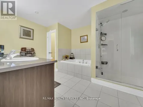 35 Wilmot Road Brantford ON N3T 0K8