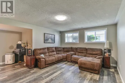 22 Beckett Boulevard Tillsonburg ON N4G 5N1