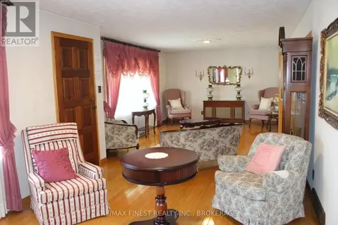 224 Danis Avenue Cornwall ON K6H 5E7