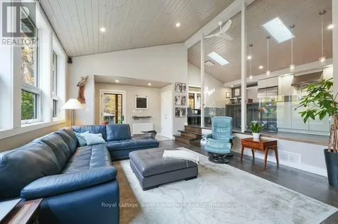34 Beechwood Lane Seguin ON P2A 0B2