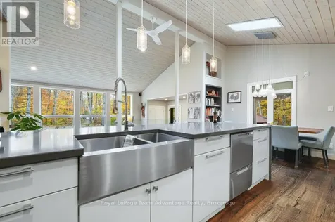 34 Beechwood Lane Seguin ON P2A 0B2