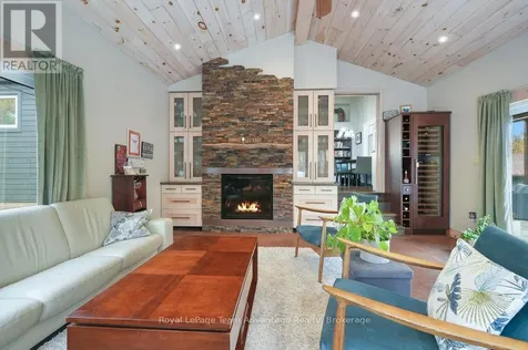 34 Beechwood Lane Seguin ON P2A 0B2