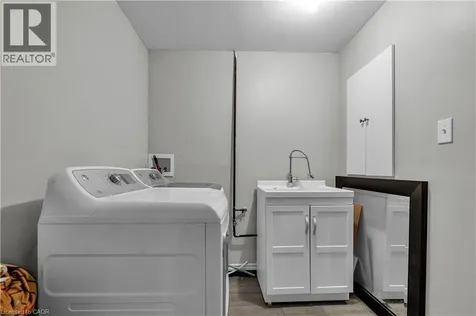1630 Benjamin Drive London ON N5V 5K1