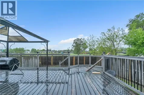 1630 Benjamin Drive London ON N5V 5K1