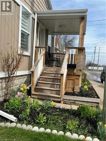 179 Vine Street South St. Catharines ON L2R 3Y7