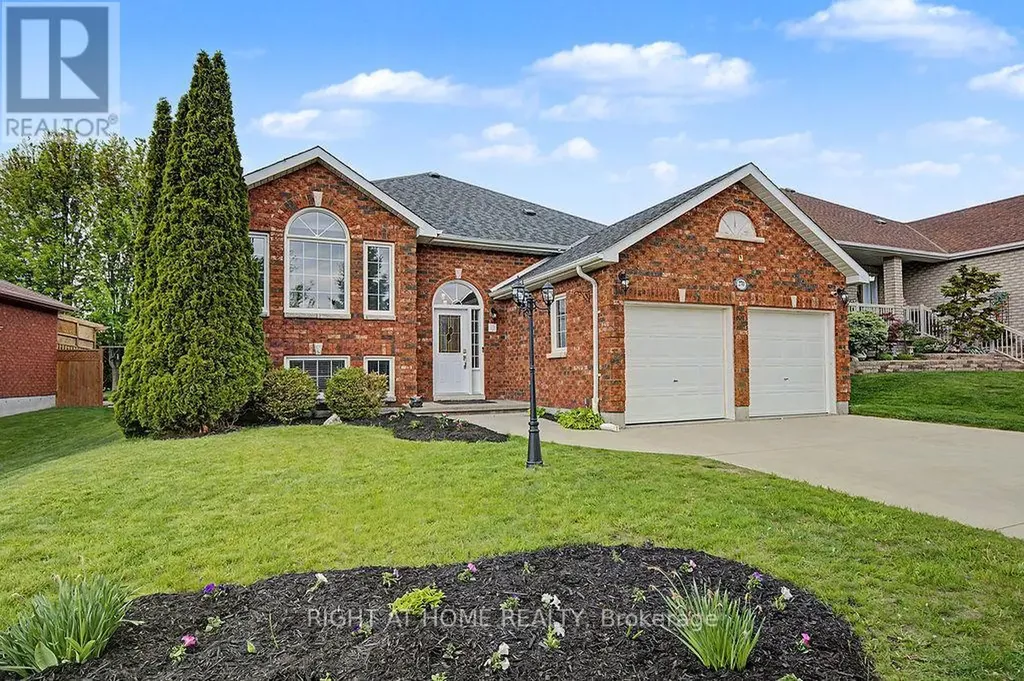 270 Ivey Crescent Cobourg ON K9A 5S4