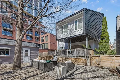 330 Winona Avenue Ottawa ON K1Z 5H4