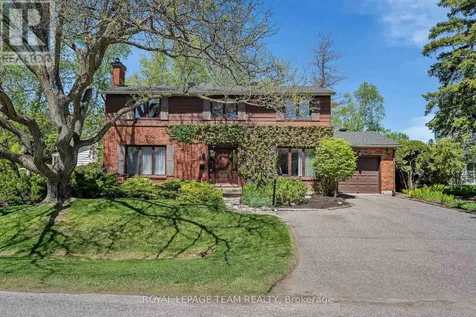 60 Horner Drive Ottawa ON K2H 5E9