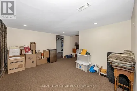 60 Horner Drive Ottawa ON K2H 5E9