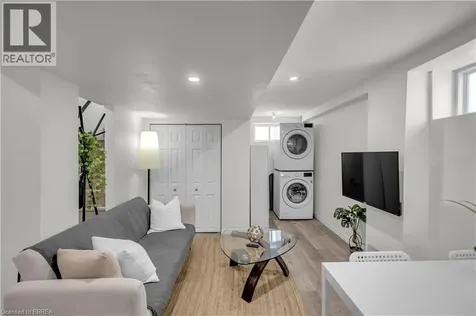 450 Highland Road East Kitchener ON N2M 3W7