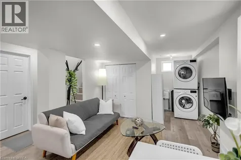 450 Highland Road East Kitchener ON N2M 3W7