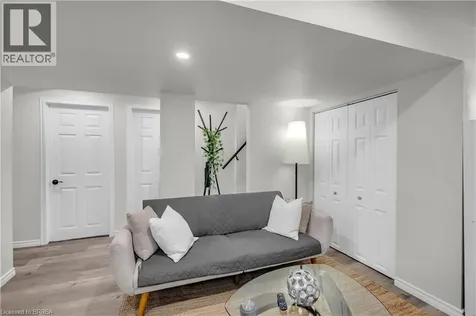 450 Highland Road East Kitchener ON N2M 3W7