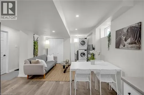 450 Highland Road East Kitchener ON N2M 3W7