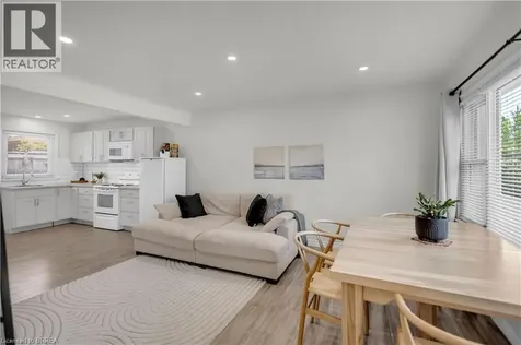 450 Highland Road East Kitchener ON N2M 3W7
