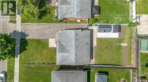 450 Highland Road East Kitchener ON N2M 3W7