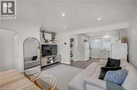 450 Highland Road East Kitchener ON N2M 3W7