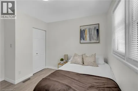 450 Highland Road East Kitchener ON N2M 3W7