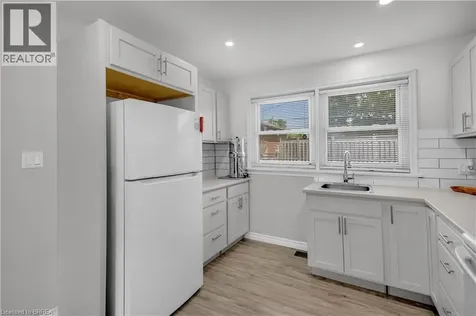 450 Highland Road East Kitchener ON N2M 3W7