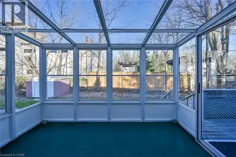 112 Academy Street Ancaster ON L9G 2Y1