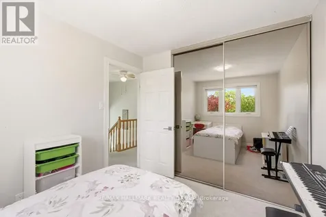 710 Coronation Avenue Ottawa ON K1G 4G7