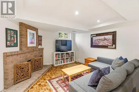 710 Coronation Avenue Ottawa ON K1G 4G7