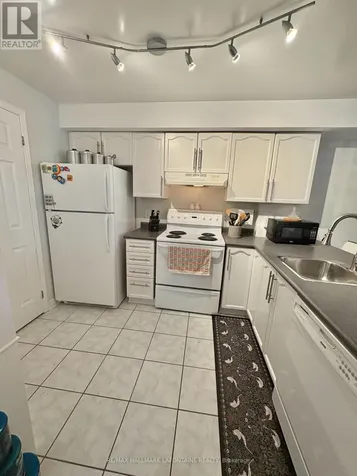 429 Somerset Street West Ottawa ON K2P 2P5