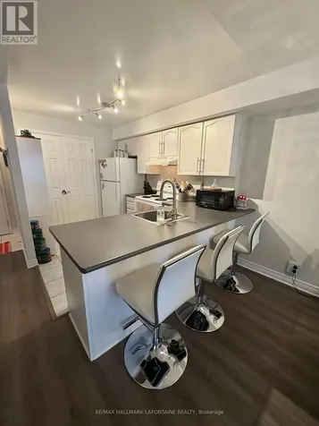429 Somerset Street West Ottawa ON K2P 2P5