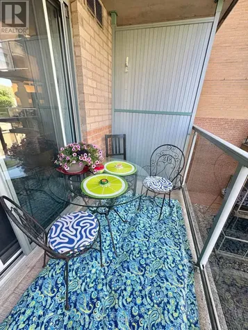 429 Somerset Street West Ottawa ON K2P 2P5