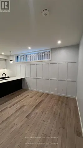 189 Unit A Stanley Avenue Ottawa ON K1M 1P2