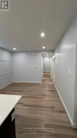 189 Unit A Stanley Avenue Ottawa ON K1M 1P2