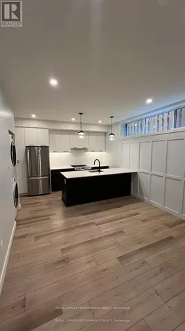 189 Unit A Stanley Avenue Ottawa ON K1M 1P2