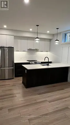 189 Unit A Stanley Avenue Ottawa ON K1M 1P2