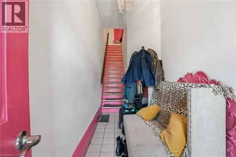 355 Barton Street East Hamilton ON L8L 2X8