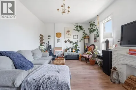 355 Barton Street East Hamilton ON L8L 2X8