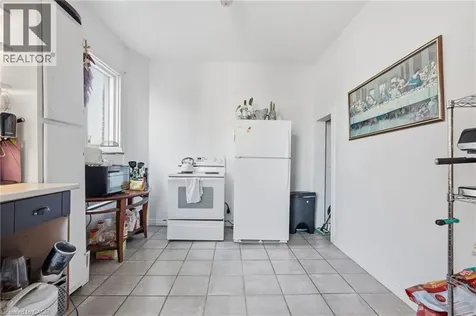 355 Barton Street East Hamilton ON L8L 2X8
