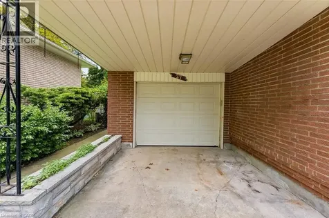 27 Mississauga Road St. Catharines ON L2N 3K3