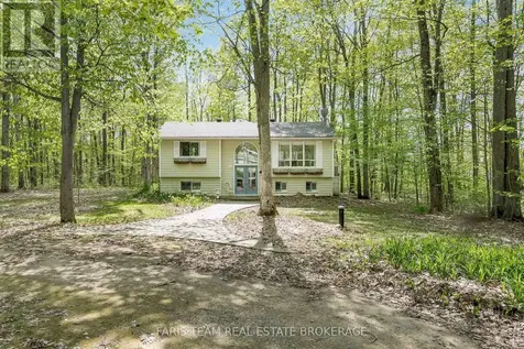 104 Silver Birch Drive Tiny ON L9M 0M6