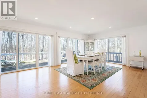 104 Silver Birch Drive Tiny ON L9M 0M6
