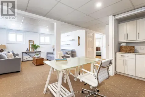 104 Silver Birch Drive Tiny ON L9M 0M6