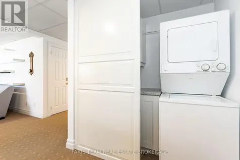 104 Silver Birch Drive Tiny ON L9M 0M6