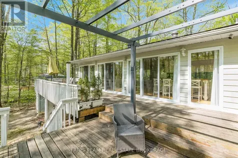 104 Silver Birch Drive Tiny ON L9M 0M6