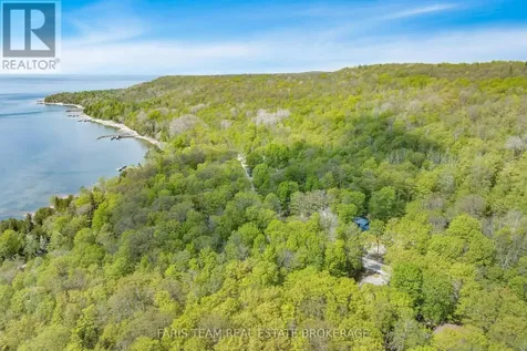 104 Silver Birch Drive Tiny ON L9M 0M6