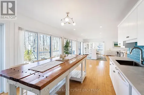 104 Silver Birch Drive Tiny ON L9M 0M6