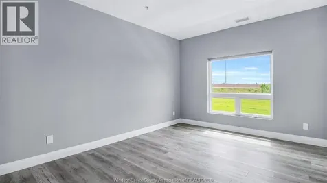 4785 Walker Road Windsor ON N9G 0E3