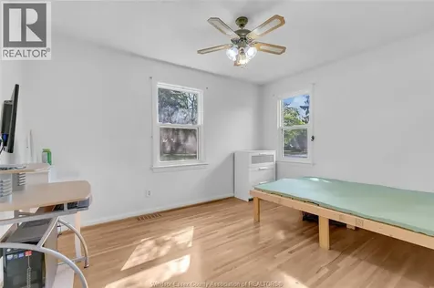 3331 Longfellow Windsor ON N9E 2L7