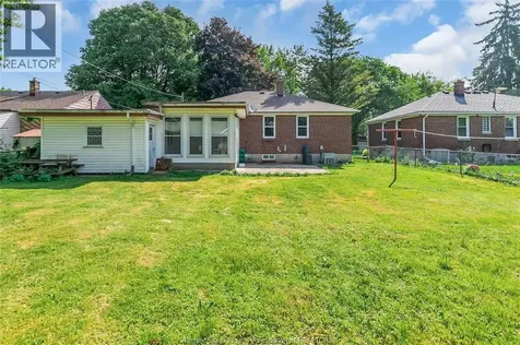3331 Longfellow Windsor ON N9E 2L7