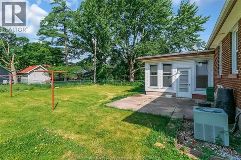 3331 Longfellow Windsor ON N9E 2L7