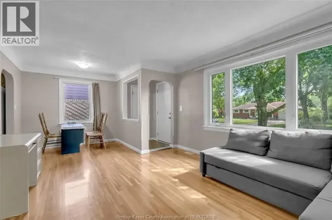 3331 Longfellow Windsor ON N9E 2L7